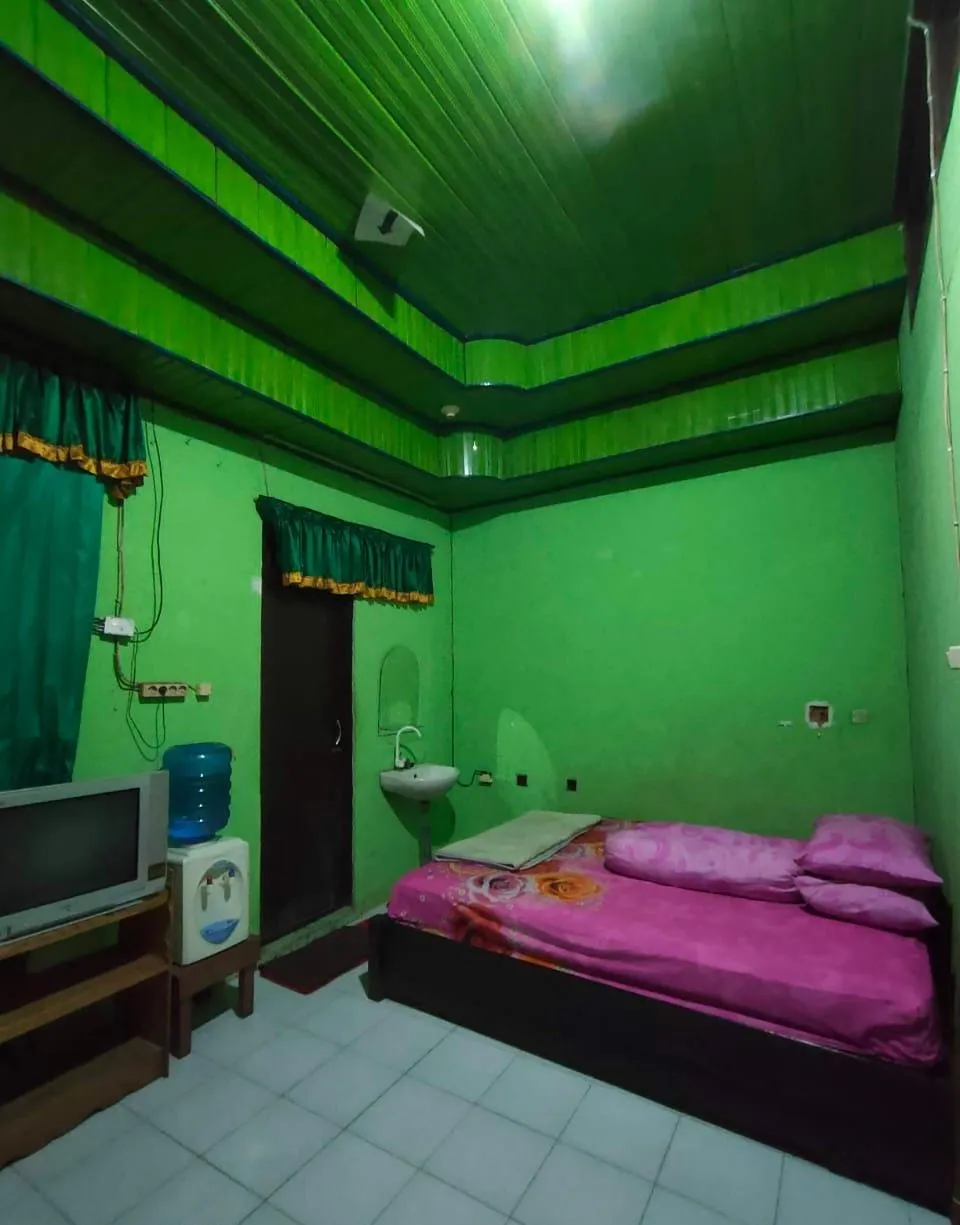 Guest House 21 Kamar Dijual di Amuntai Tengah 4