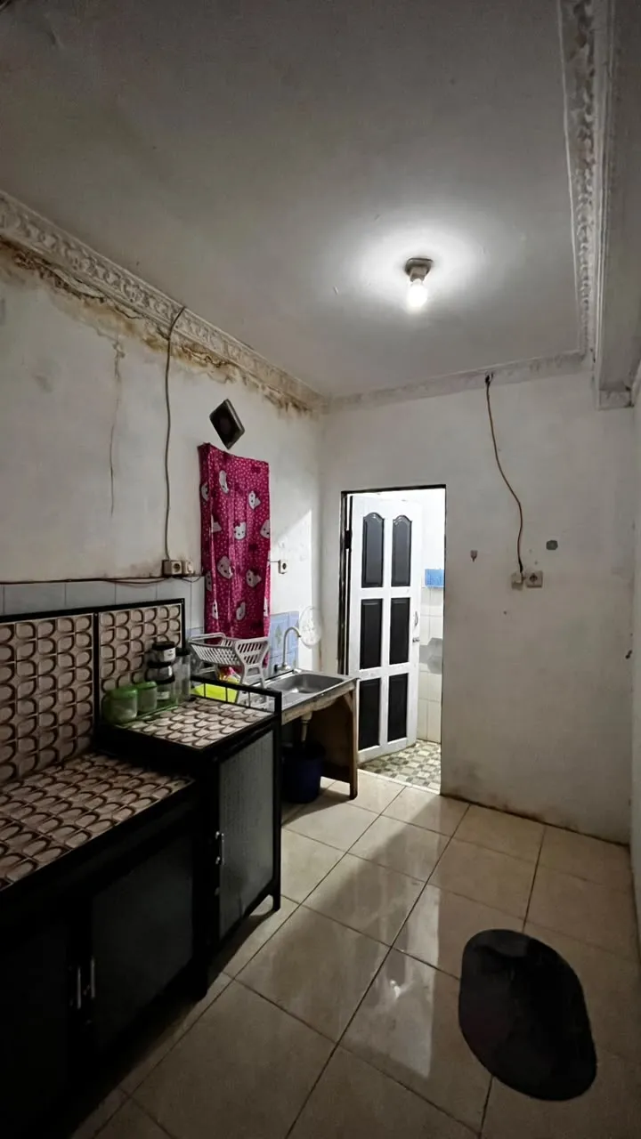 Basirih 两层住宅连燕屋出售 8