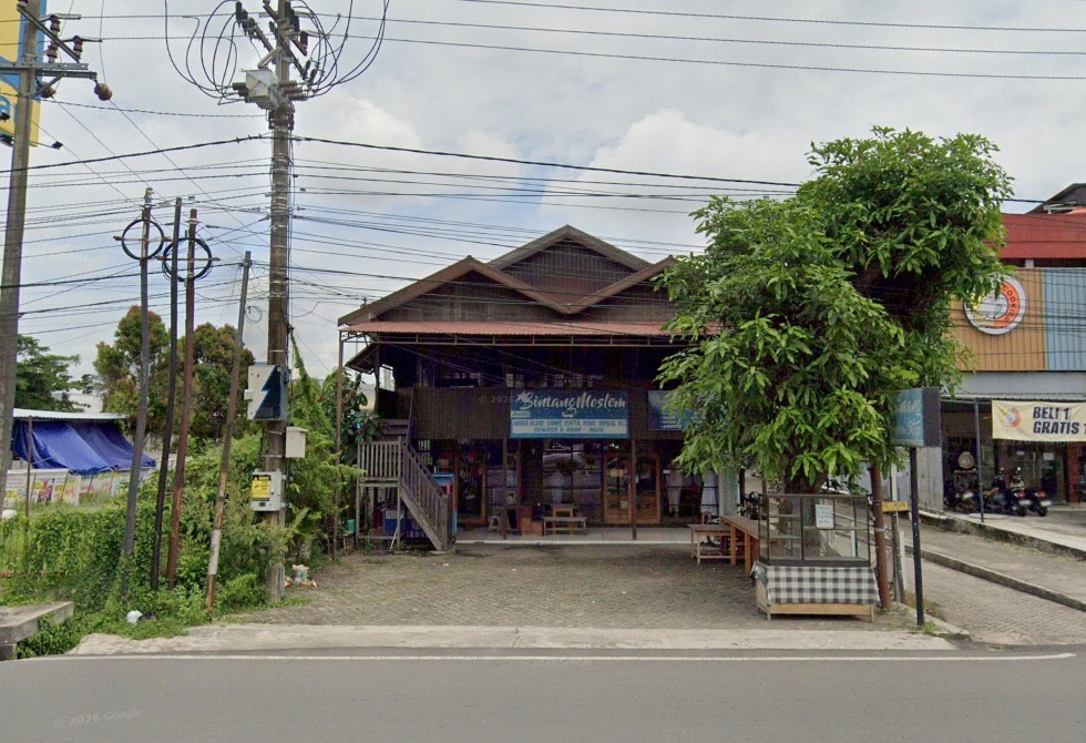 Rumah 2 Lantai Dijual di A. Yani Km 33, Banjarbaru