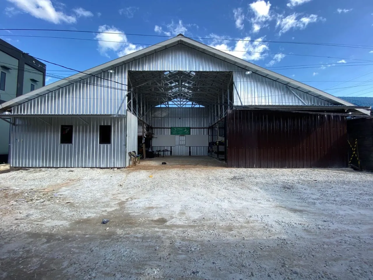 Warehouse for Sale, 180 m² on Jl. Mayjen Sutoyo S, Banjarmasin