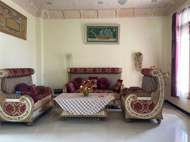 Rumah Dijual 3 Lantai Full Furnished di Sultan Adam, Banjarmasin 7