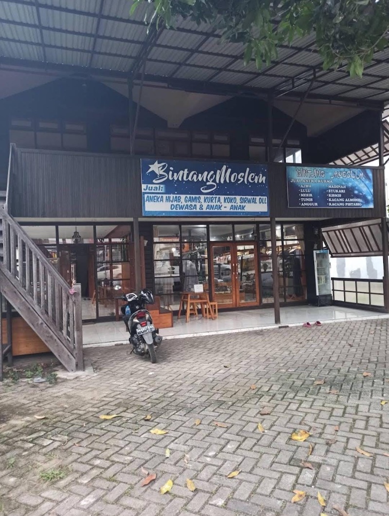 Rumah 2 Lantai Dijual di A. Yani Km 33, Banjarbaru 2