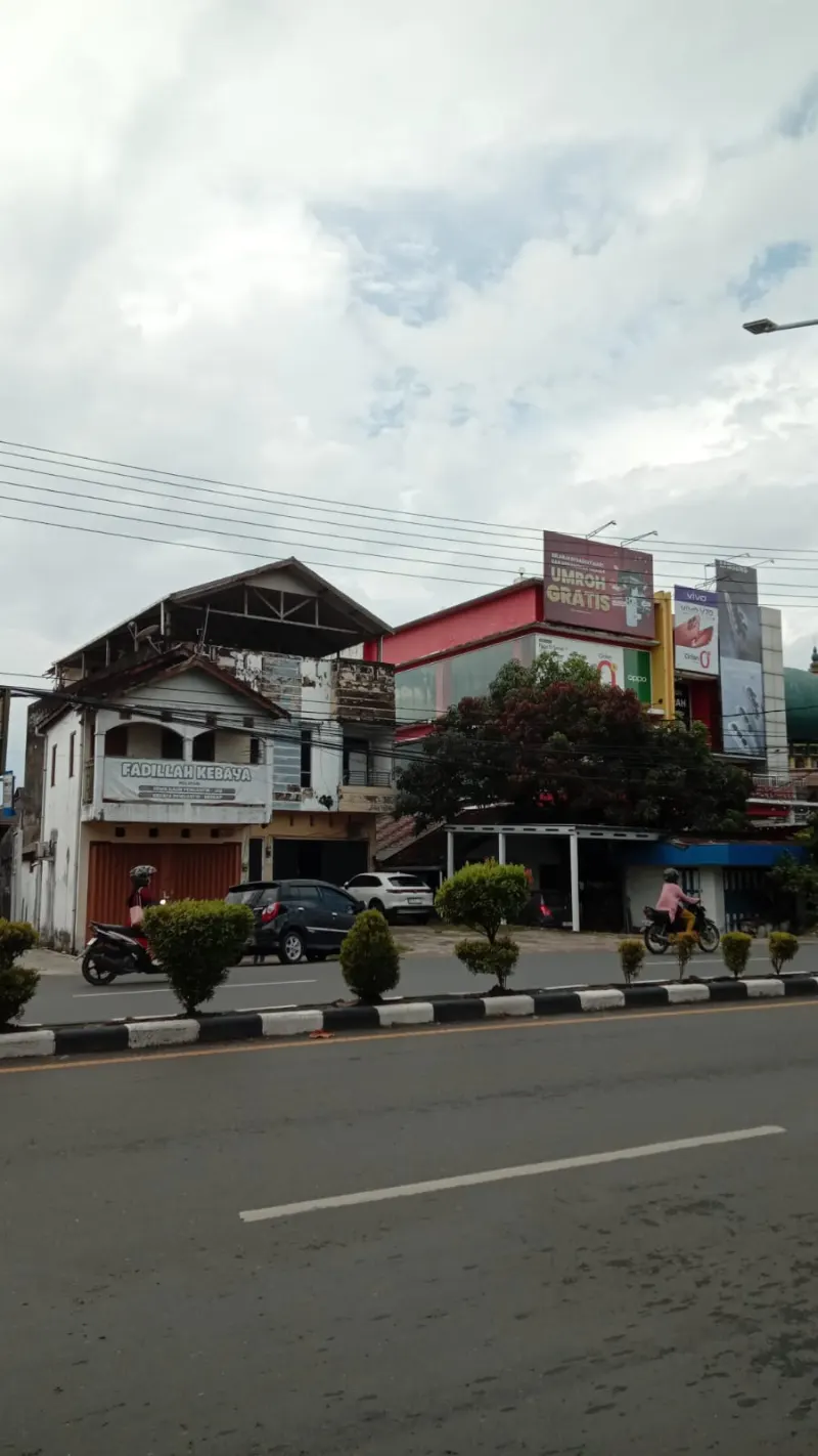 Ruko Dijual 289 m² di Jl. A. Yani Km. 33, Banjarbaru 8
