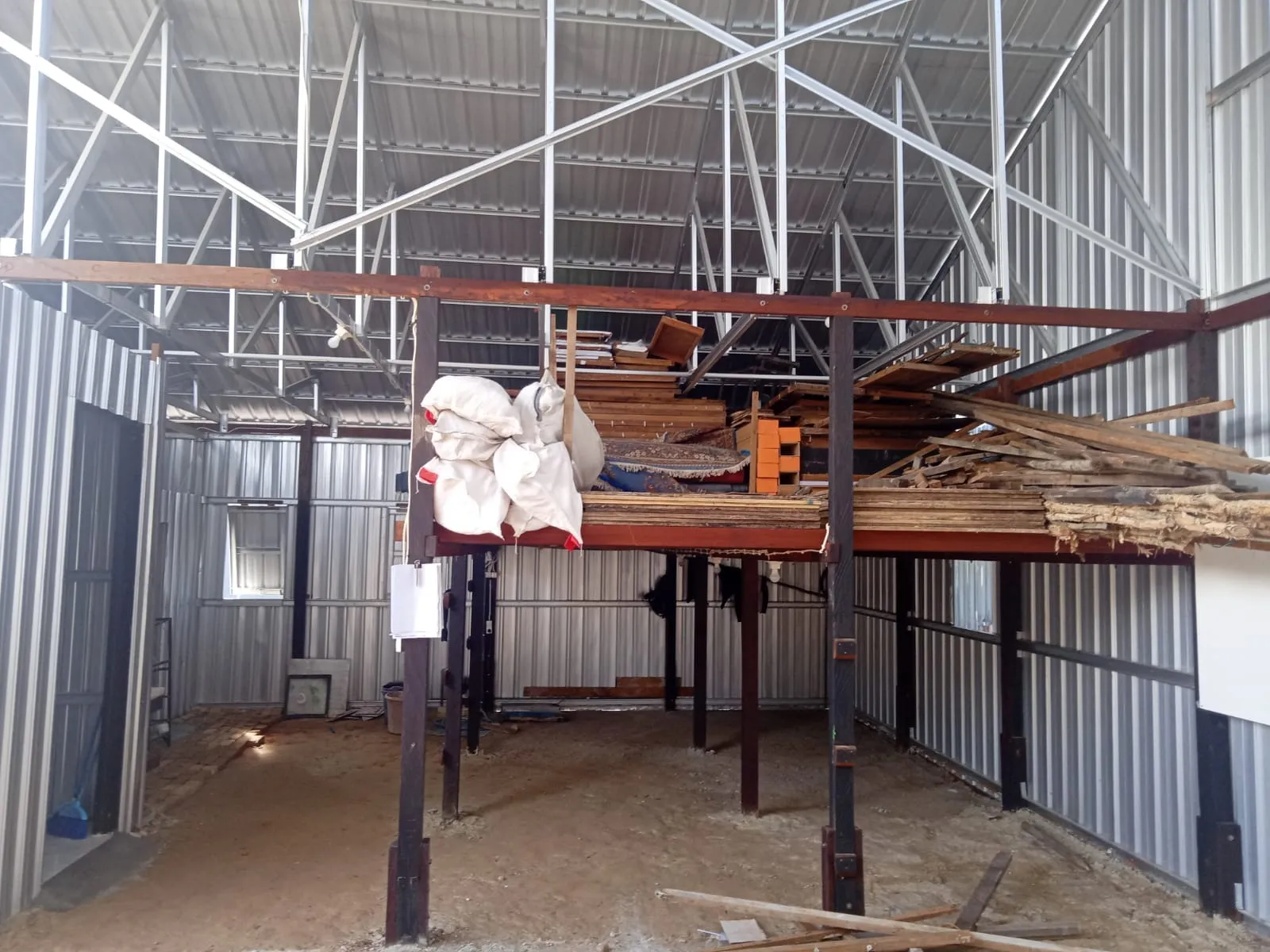 Warehouse for Sale, 180 m² on Jl. Mayjen Sutoyo S, Banjarmasin 12