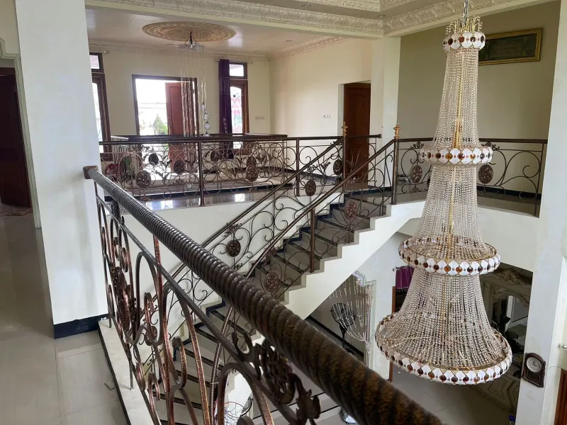 Rumah Dijual 3 Lantai Full Furnished di Sultan Adam, Banjarmasin 4