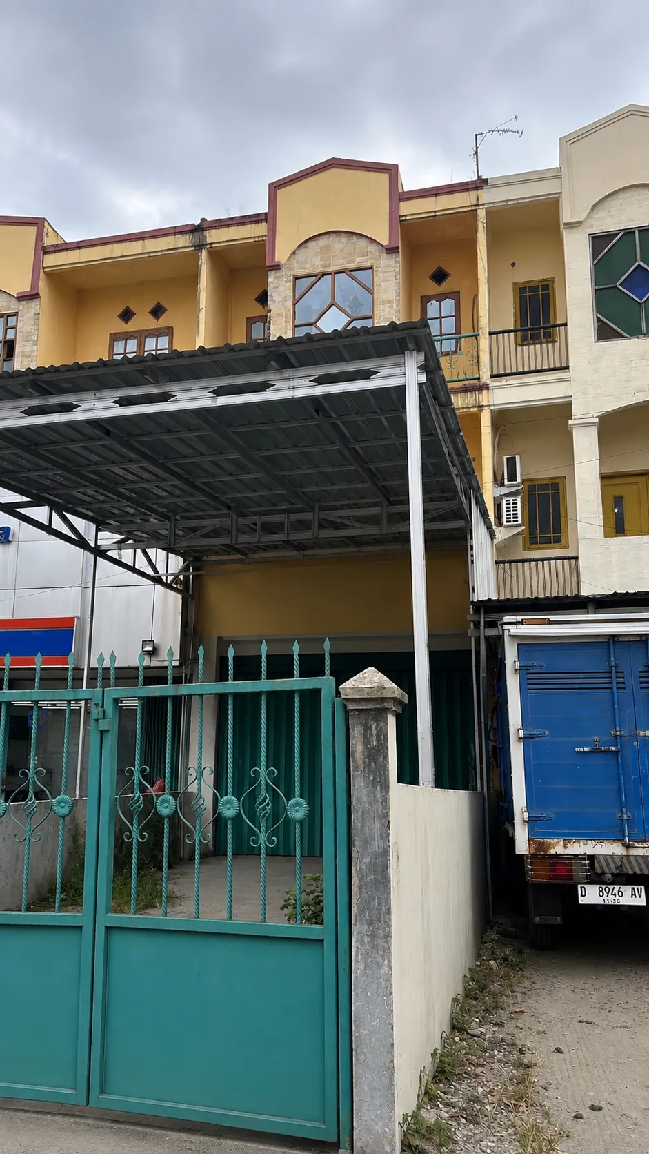 Ruko Disewakan 3 Lantai di Jl. Pramuka, Banjarmasin