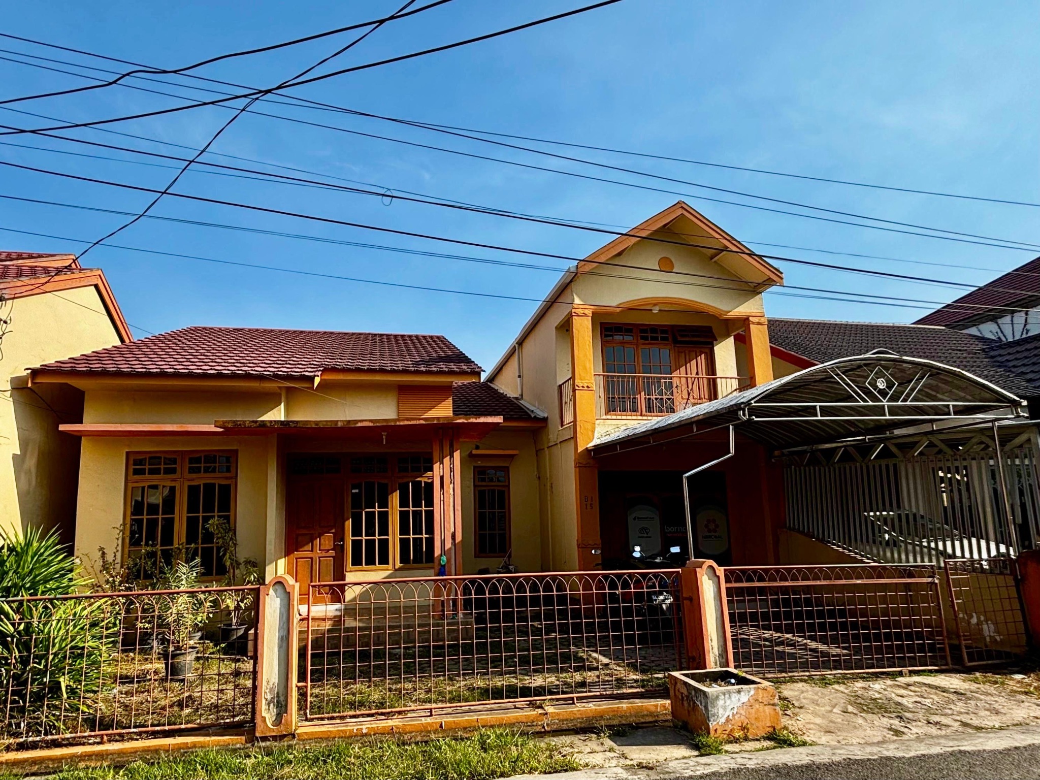 House for Sale in Komplek Mandiri Lestari, Jl. Sultan Adam, Banjarmasin