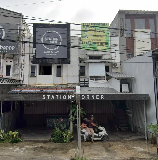 Two-Storey Shophouse for Rent near STMIK, Jl. P. Hidayatullah