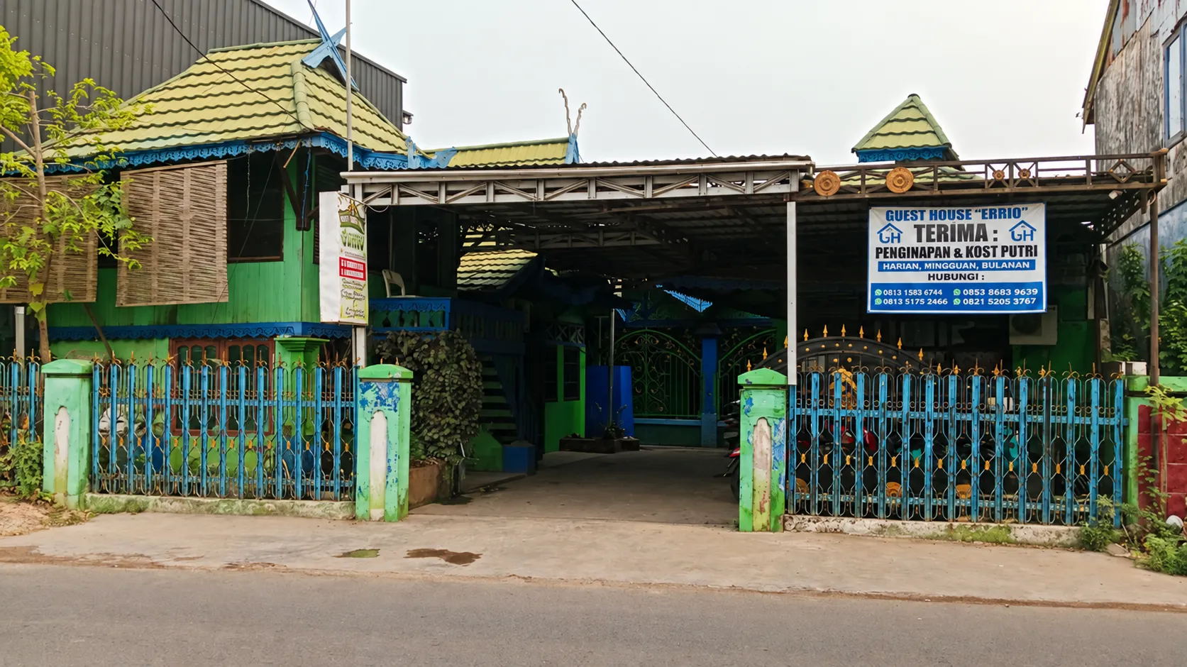 Guest House 21 Kamar Dijual di Amuntai Tengah