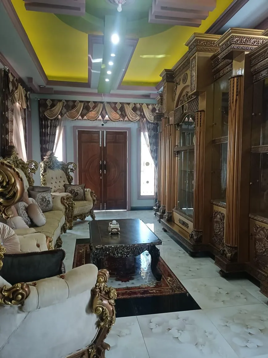 Rumah Mewah Dijual 300 m² Dua Lantai di Amuntai Selatan 6
